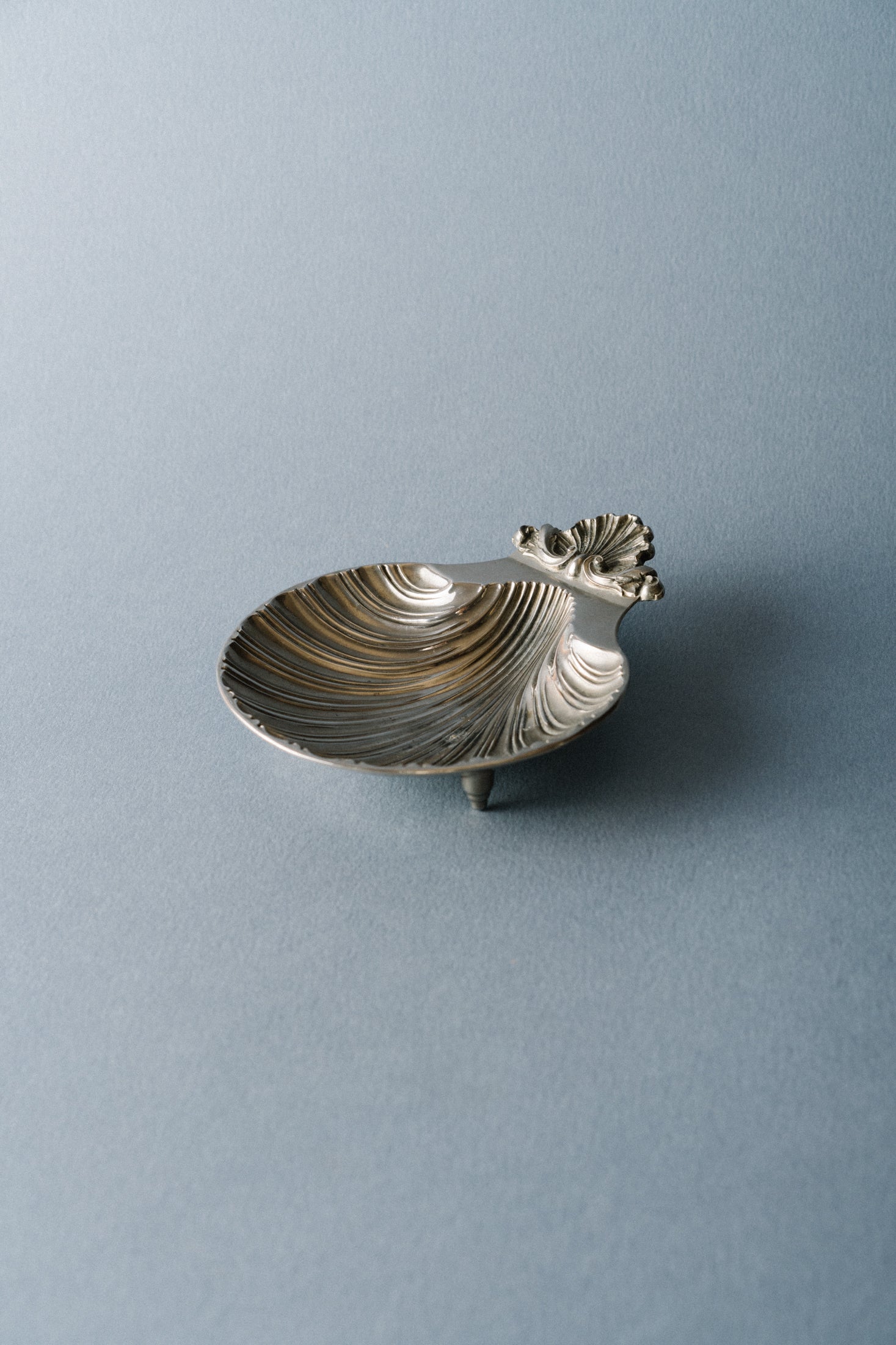 Vintager Silver Shell Dish